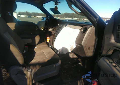 2010 Ford F-150 Xl z USA, uszkodzony, nr VIN 1FTEW1E88AFD31528